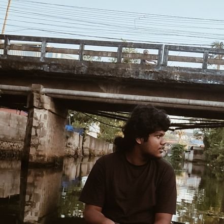 4__khil's profile picture. return 🪬reality