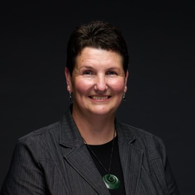 kathryn_ruge's profile picture. Recovering perfectionist 🌱 • Tweets about human behaviour and learning to take my own advice 🌏 • Making @engaging_ppl 🧠🐘