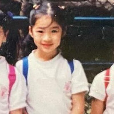 anggresrumana's profile picture. 