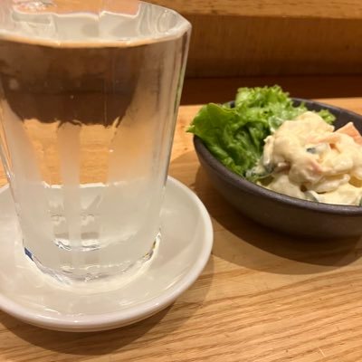 takanashimoemi's profile picture. 福祉系専門学生/FtX/TwitterはROMで時々来る程度。