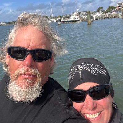 TheCorrectAnsw2's profile picture. Blue collar roots, live to ride 🏍️, always thinking of the next vacation 🏝️, some days I tell myself to log off.