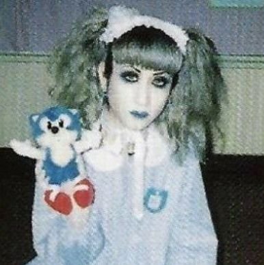 wh1teno1z's profile picture. 