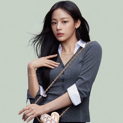 mmmnj04's profile picture. newjeans forever ♥️ ❤️ 💙 💖 💓