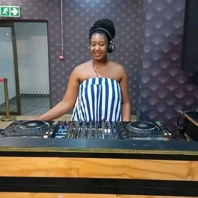 📌DJ🎧🎚
📌Award-winning Radio Personality
📌@PheliFM95
📌Voice Over Artist.
📌3x SA Radio Awards Nominee.
🎓PR & Events Graduate.