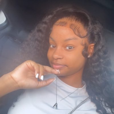sincerelylexxy's profile picture. live life to the fullest ♡