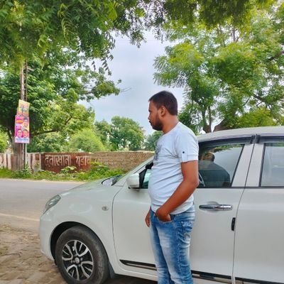 socialistalokSP's profile picture. | Thinker | Social engineer | Liberal minded | Law student | तल्ख लिखता हूँ लेकिन सच्चाई के साथ | 🇮🇳🇮🇳 |