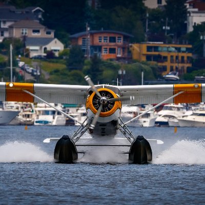 FxllenCode's profile picture. 18, he/him

hey! 👋 i'm ethan, but you probably know me as fallen or FxllenCode!

i'm a developer, aviation enthusiast, stage manager, and photographer.