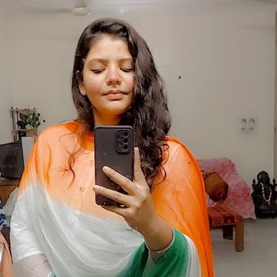 Samikshachaud20's profile picture. Journalist
