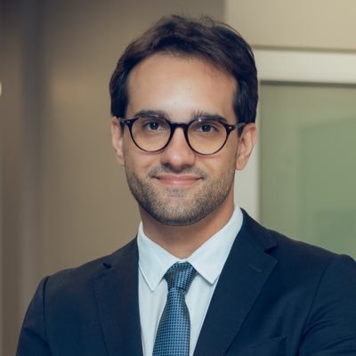 Brazilian lawyer/activist. Digital rights in Latin America. PhD and Msc @USPonline. LLM @Unito. Director @dataprivacybr. Post-doc researcher (USP).