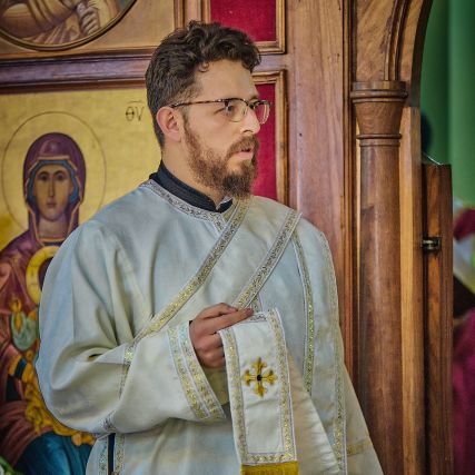 ¡Dios, cuando vengas con gloria, un río de fuego fluirá ante el tribunal, los secretos serán manifestados; entonces hazme digno de tu diestra, justo Juez!