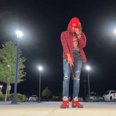 Cavewynter_J's profile picture. 