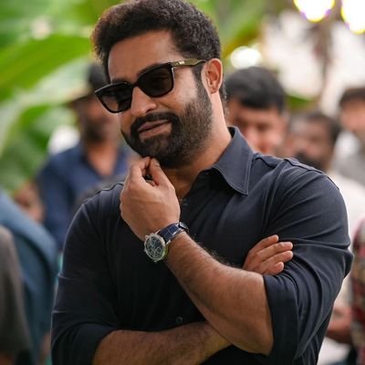 srinu_y39307's profile picture. fan of man of masses 🐅🔥
thala for ever 🔥