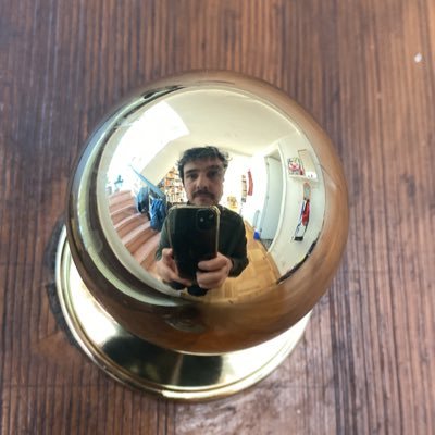 mauropato's profile picture. Trepen a los techos, ya llega la aurora