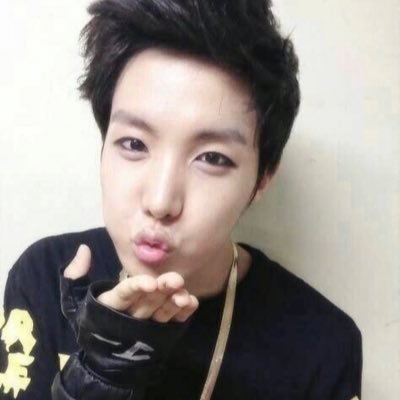 michiko73825504's profile picture. 