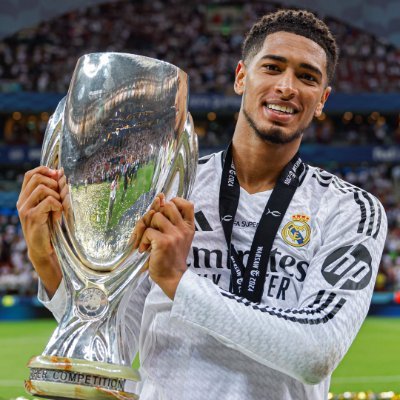 Himansh30742674's profile picture. love football 👍 
Believe in Real Madrid,
Hala Madrid 👑