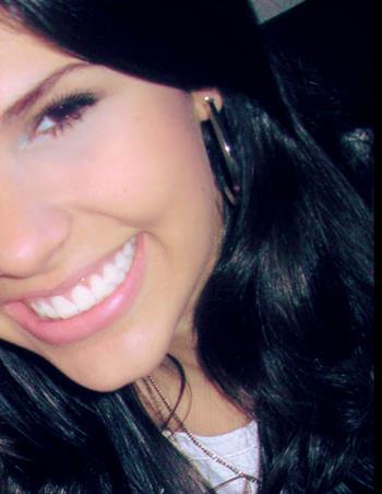 RafaaTravassos's profile picture. a mess.