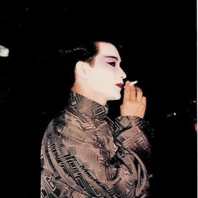 im_jxng's profile picture. 아무도 없는 숲에서 나무가 쓰러지면 소리가 날까