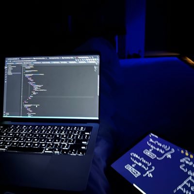 Creator || Loves to Code & Design|| creating viral web apps || Driving more adoption to crypto | Developer and founder @deondigitallab