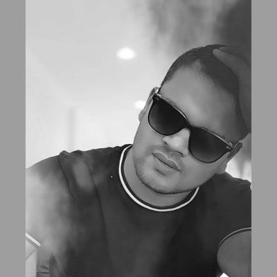 Yeasink08280110's profile picture. me! I'm Yeasin. I'm simple guy☺'fear mý almighty.&Confident,Smart,Naughty & status yg bagus.😜☺✌👌😎