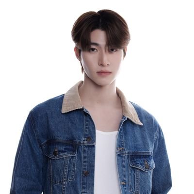 Blue`da | Official Fanbase Updated all event & Support for @Bluepongtiwat_ #Bluepongtiwat ♡ 2016.11.25