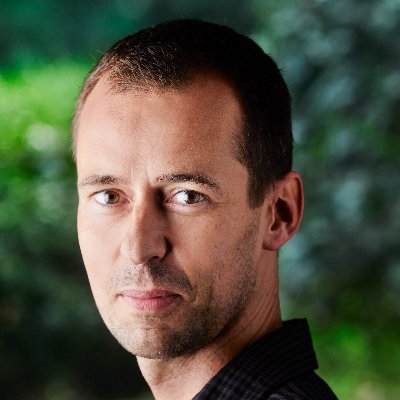 Lead researcher Gaming, Gambling, & Digital Balance @ https://t.co/yqG6YWsTJT (PhD). Expertise center for Digitalization and Well-being.