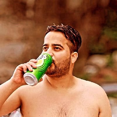 Be you,Nationalist,Namo forever,Hindu By faith,Banker, Finance,Foodie, Cowbelt Wale🧡❤️