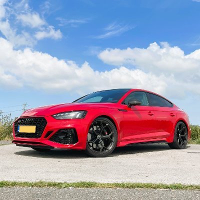 Jaap (🇳🇱) likes: ⚽Sparta Rotterdam! 🎧Goose ! 🎧New Order! 
🚗 Audi +  🏎 Audi