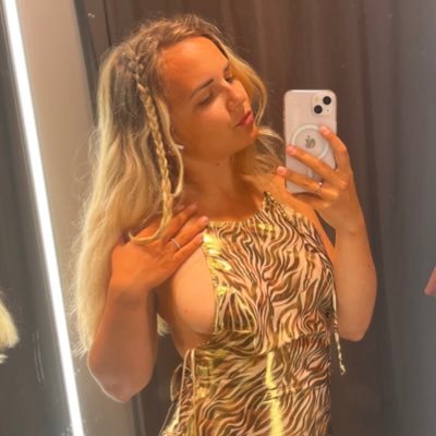 _klasatulechka_'s profile picture. soon i will become myself