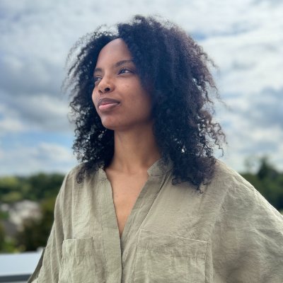 MaevaVlm's profile picture. Product designer | #UX #UI #uxui #productdesign #design #startup #entrepreneurship #entrepreneur