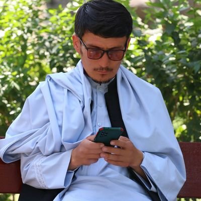 مـا زنـده بر آنیـم که آرام نگـــریم _
موجیم که آسودگی ما عدم ماست