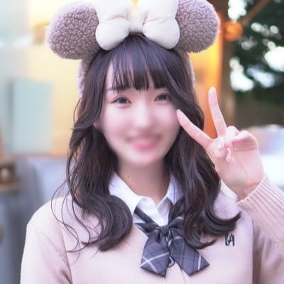 aki146620627403's profile picture. 