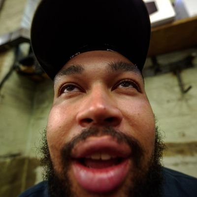 PabsCuba's profile picture. Always taking pictures, often tweeting dumb shit. ACAB free Palestine 🦇 they/them/these hands 💛🤍💜🖤