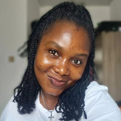 Software Engineer. Make-up artist. Geek toh sleek😌. A staunch Man United fan.