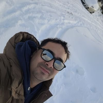 coria352's profile picture. 