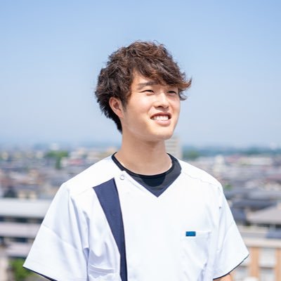 熊本→大阪府岸和田→武蔵ヶ丘病院 武蔵ヶ丘臨床研究センター(MCRC)|作業療法士|7年目|修士卒業|研究領域: 視覚的注意機能|高齢者の注意機能|自動車運転|栄養リハビリテーション|脳卒中後上肢機能障害に対するロボット療法について研究中