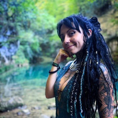 FreakyFjondaxxx's profile picture. Lets free ourselves