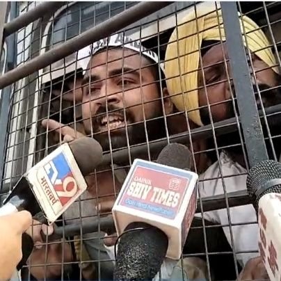 Marh Block President AAP 🙏
Former Gen. Sec Jammu West District 
Former Youth President Jammu ❣️🙏