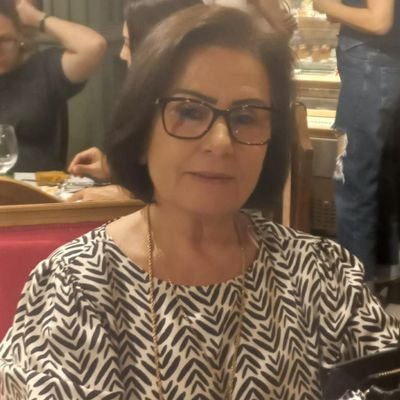 SisiNMonteiro's profile picture. A luz que me guia é bem mais forte que olhos que me cercam🕊🕊🕊✝️✝️✝️🛐🛐🛐🙇🏻‍♀️🙇🏻‍♀️🙇🏻‍♀️