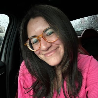 khrystalllllll's profile picture. twenty 8 / lover of all people