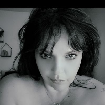 Single mum...dm closed. no meets..
https://t.co/v7WggdZoHY
https://t.co/FxHvHrdA9F
