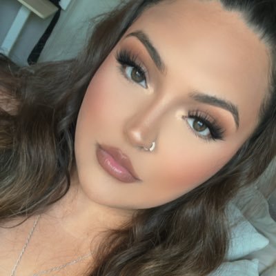 danielledahlber's profile picture. • a u s t i n , t e x a s •