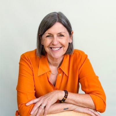 Psychotherapist (D.Psych, UKCP, COSRT SnrAcc, BACP Acc) specialising in sex and porn addiction. Broadcaster, trainer and author. Founder of @PivotalRecovery
