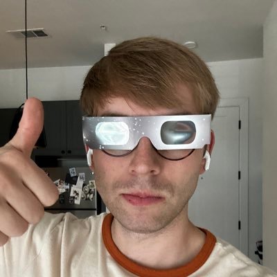 ethan_oreo's profile picture. see what this is all fecking about