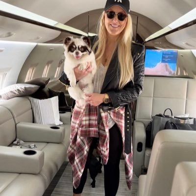 I’m a caring and honest lady I’m a billionaire I came from a wealthy family I came here to help the poor in any situation I’m not here for any kind of relations
