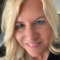 Doug and Sue | HHB Media (@dougmdsuern) 's Twitter Profile