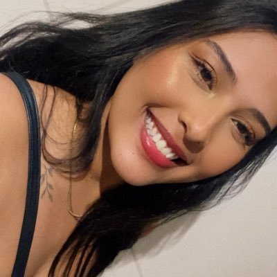 mmeiriellyy's profile picture. psicóloga, mas aqui não