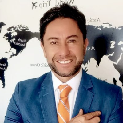 Mercadeo estratégico, Marketing digital, Supervivencia empresarial y gestión comercial.