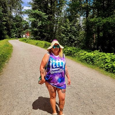 MisledHalfPint's profile picture. Canadian eh, born and raised. Mediocre CoD player here to have some fun!