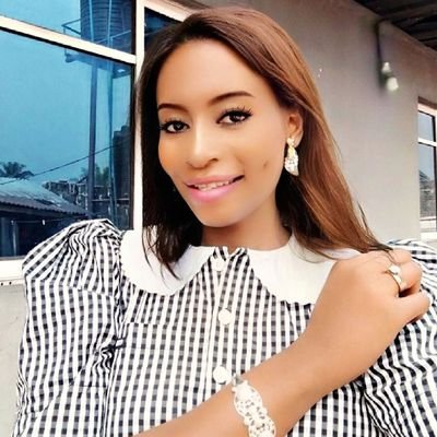 I'm in to modeling, i love💛 doing it... Nice, Pretty, Classy, gud looking gurl.. like who like me/h*te who ha*e me...hapiness is free💯 #Welcome#welcometothe