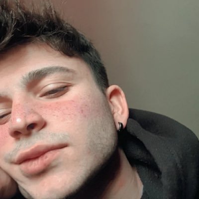 atavrat77's profile picture. 